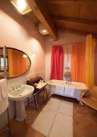 Romantic Nido With Pool * Verbania